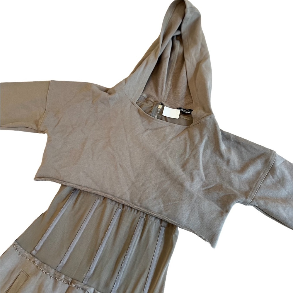 New M size dress mini length, has a corset underneath and a crop hoodie over A5. - Picture 3 of 6
